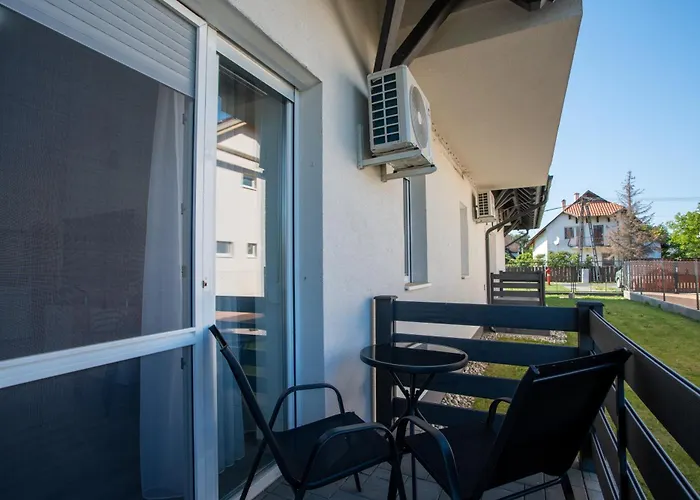 Boglari * Balatonboglár